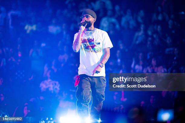Arc Angel Rapper 10,801 Angel Singer Stock Photos, High-Res Pictures, and Images - Getty ...