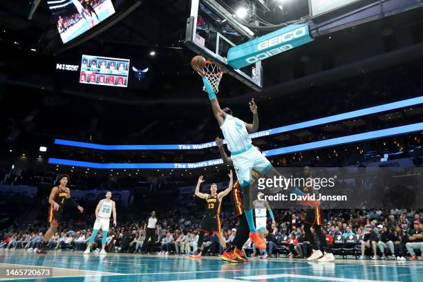 Mark Williams of the Charlotte Hornets lays the ball up during the second period of a basketball game against the Atlanta Hawks at Spectrum Center on...