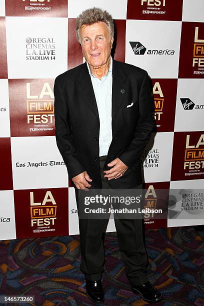 Steve Riwland 41 Jonathan Sugarman Photos & High Res Pictures - Getty Images