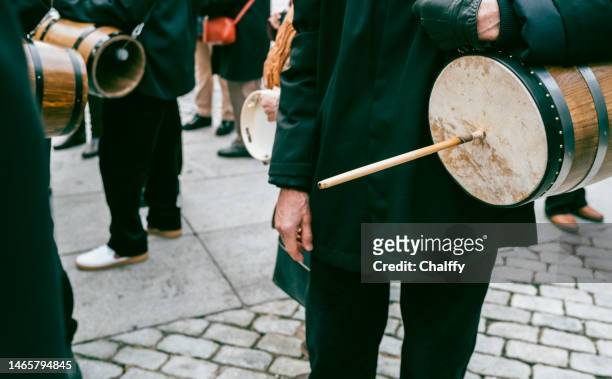 zambomba festival in madrid - folk stock pictures, royalty-free photos & images