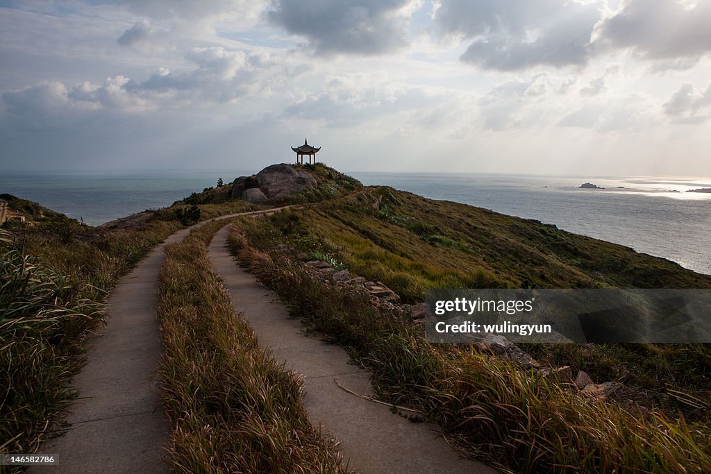 Island landscape with Chinese pavilion