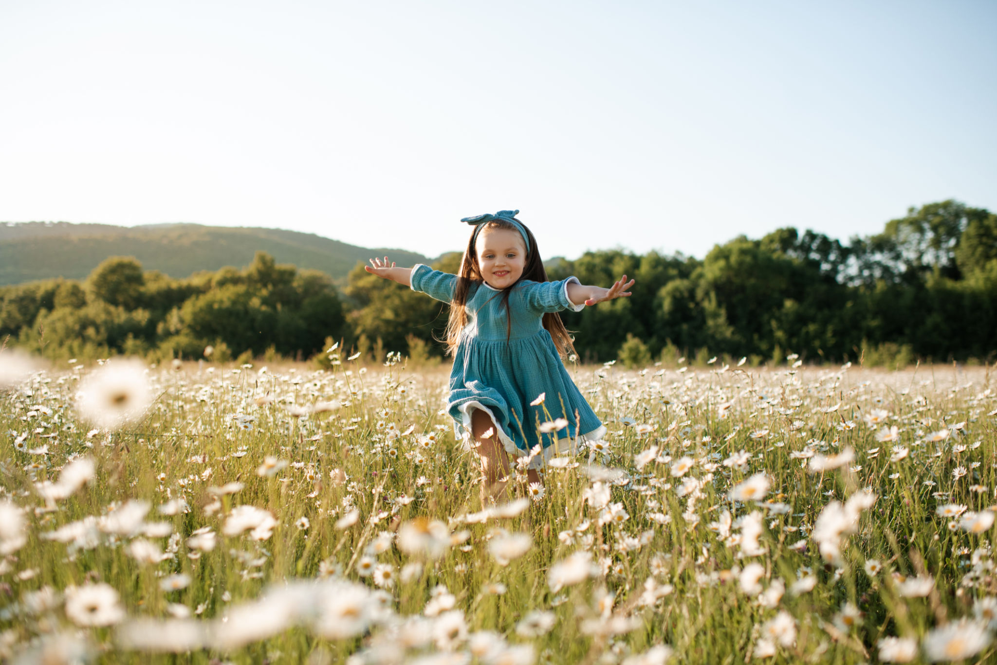 happy child natural setting