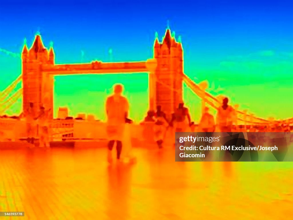 Thermal image of Tower Bridge