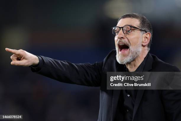 Slaven Bilic, Manager of Watford, gives the team instructions during the Sky Bet Championship match between Burnley and Watford at Turf Moor on...