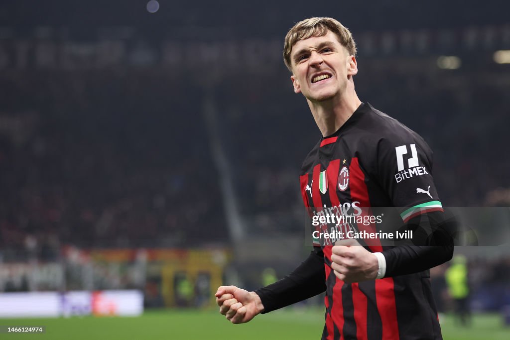 AC Milan v Tottenham Hotspur: Round of 16 Leg One - UEFA Champions League