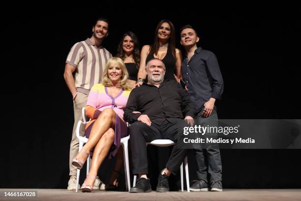 David Orci, Gaby Mellado, Cecilia Galliano, Pablo Nuñez Margarita Gralia and Jesús Ochoa attends a press conference to present the play 'El Marido...