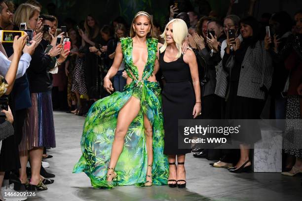 Jennifer Lopez and Donatella Versace on the catwalk