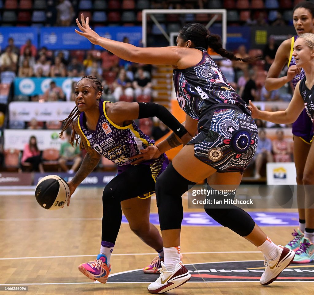WNBL Rd 14 - Townsville v Melbourne