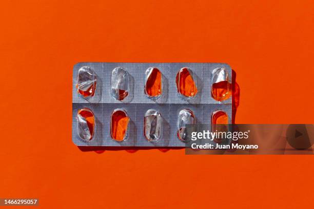 empty pill blister - paracetamol stockfoto's en -beelden