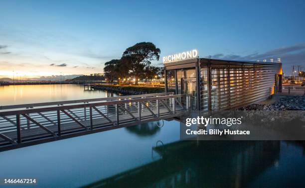 Loading Dock Ramps Photos and Premium High Res Pictures - Getty Images