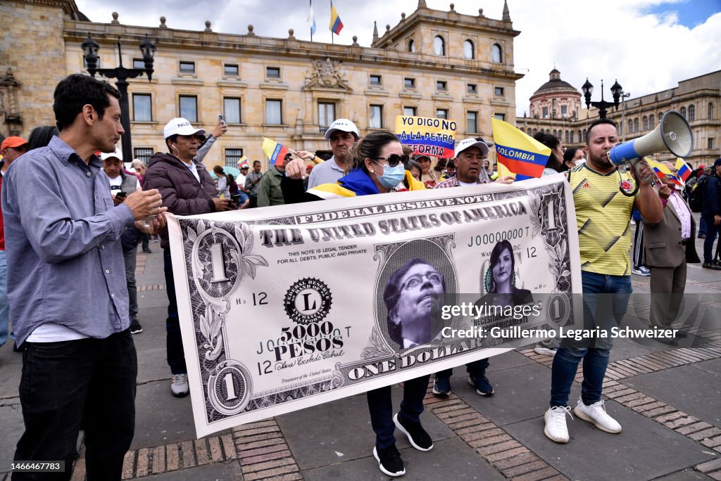 Opponents Of President Gustavo Petro Protest Against Health System Reform Proposal