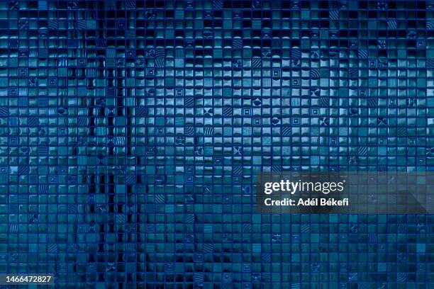 full frame shot of blue mosaic wall - baldosa fotografías e imágenes de stock