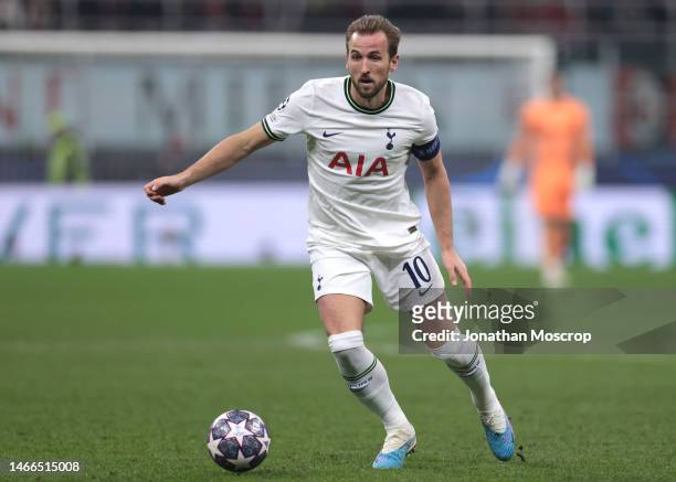 Harry Kane of Tottenham during the UEFA Champions League round of 16 leg one match between AC Milan and Tottenham Hotspur at Giuseppe Meazza Stadium...