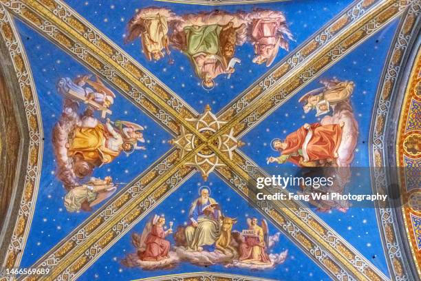 basilica di santa maria sopra minerva (basilica of saint mary of minerva), rome, italy - style baroque photos et images de collection