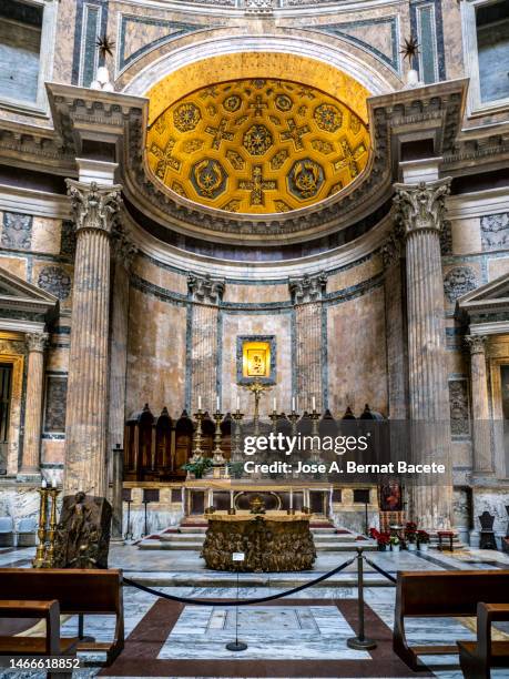 inside the pantheon of agrippa in rome, detail of the main altar. - pantheon roma foto e immagini stock
