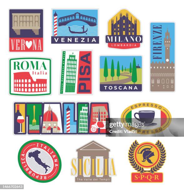 イタリアの都市を持つイタリア旅行ステッカーとヴィンテージスーツケースバッジ - 外国人観光客点のイラスト素材／クリップアート素材／マンガ素材／アイコン素材