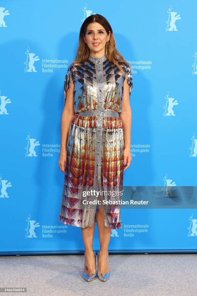Marisa Tomei poses at the "She Came to Me" photocall during the 73rd