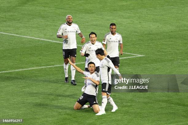 Takuma NISHIMURA of Yokohama F･Marinos celebrates scoring his side's first goal during the J.LEAGUE Meiji Yasuda J1 1st Sec. Match between Kawasaki...