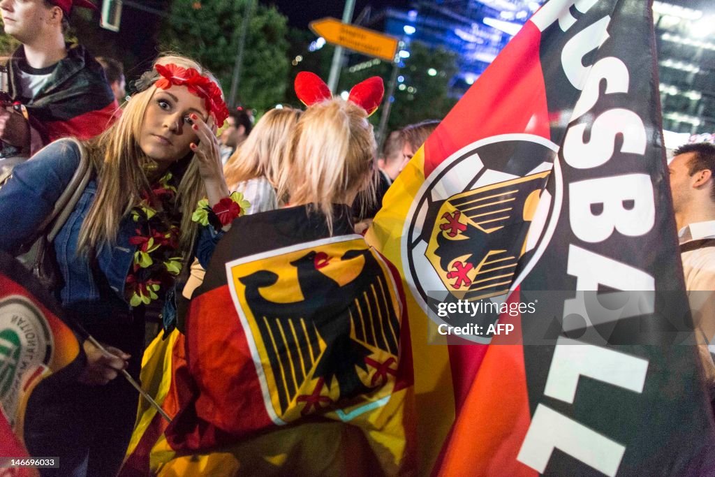 FBL-EURO-2012-GER-SUPPORTERS