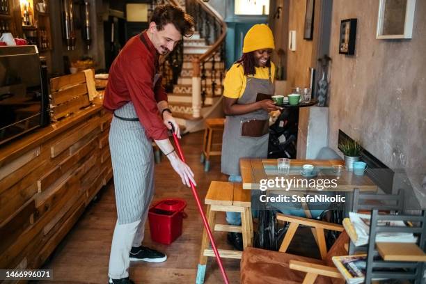 teamwork is essential - restaurant cleaning stock pictures, royalty-free photos & images