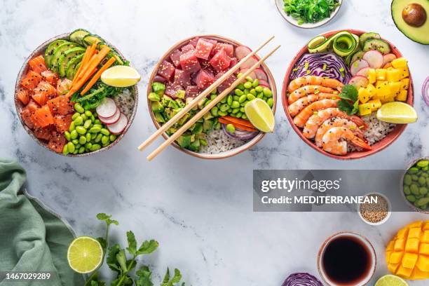 poke bowls varied, salmon poke, tuna poke and shrimp poke - pokes stock pictures, royalty-free photos & images