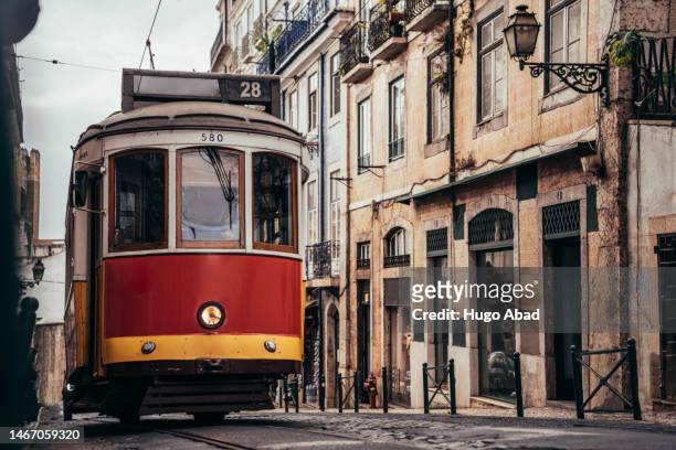 tramway in lisbon. - lisbon district stock pictures, royalty-free photos & images