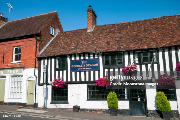 the george & dragon pub & restaurant in ightham near sevenoaks at kent, england - sevenoaks stock pictures, royalty-free photos & images