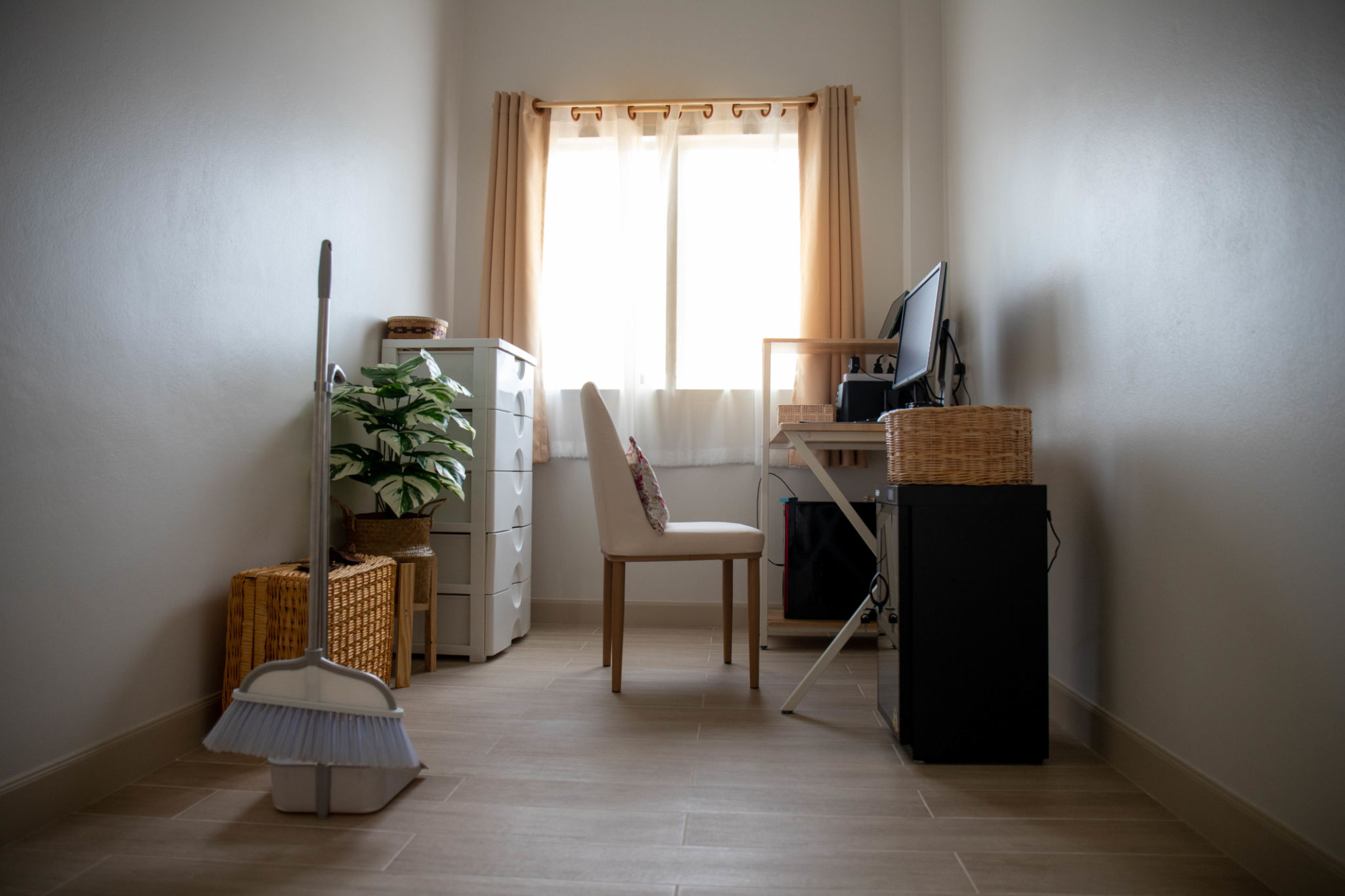 decluttered home