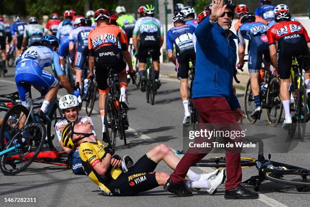 Sam Oomen of The Netherlands and Team Jumbo – Visma crashes during the 49th Volta ao Algarve em Bicicleta 2023, Stage 4 a 177.9km stage from...