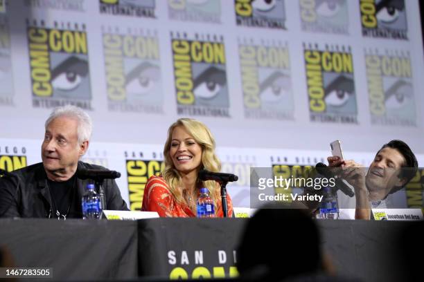 Brent Spiner, Jeri Ryan and Jonathan Del Arco