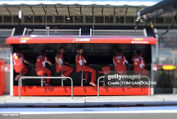 F1 Telemetry Rack F1 Telemetry Photos and Premium High Res Pictures - Getty Images