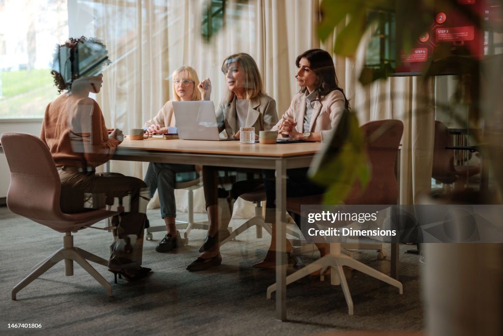 HR team interviewing job candidate.