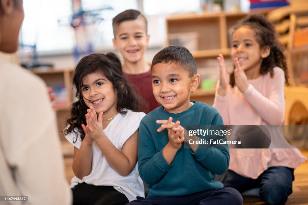 Clapping Bs Children Clapping