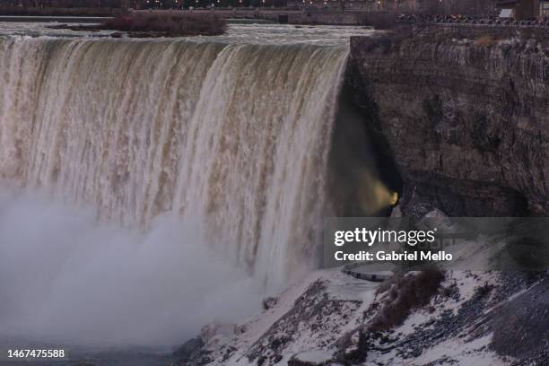 views of niagara falls during sunset - horseshoe falls stock pictures, royalty-free photos & images