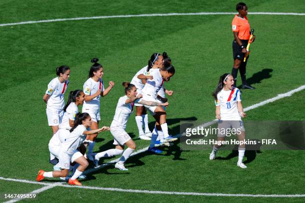 Paraguay react during a penalty shootout for the 2023 FIFA Women's World Cup Play Off Tournament match between Chinese Taipei and Paraguay at Waikato...