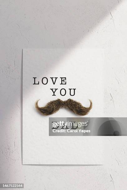 love you dad message in white sheet - jeune papa stock pictures, royalty-free photos & images