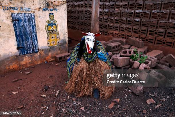 Gelede Rituals Gelede Photos and Premium High Res Pictures - Getty Images