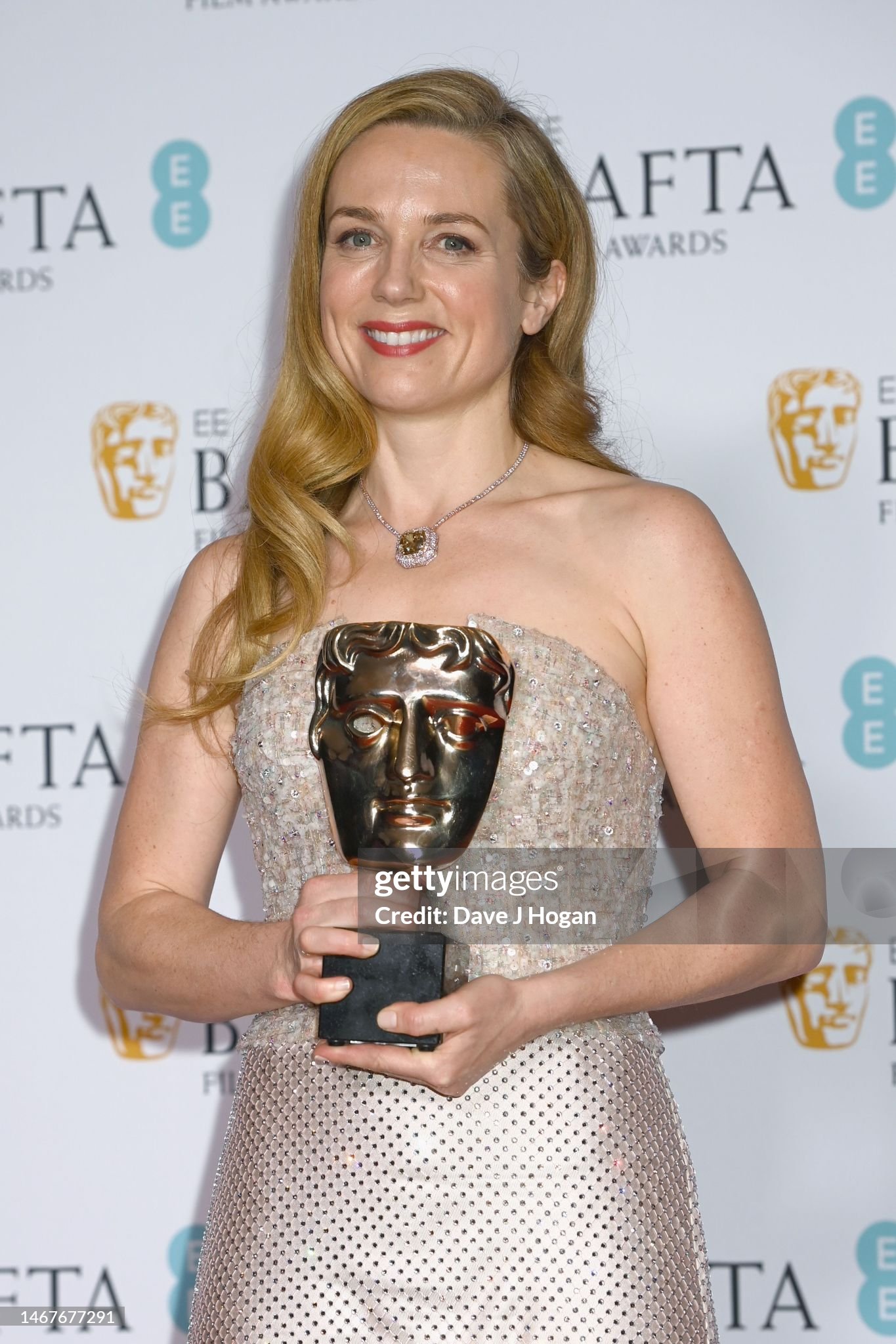kerry-condon-poses-with-the-award-for-supporting-actress-during-the-ee-bafta-film-awards-2023.jpg