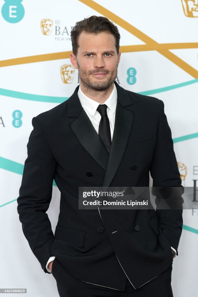 https://media.gettyimages.com/id/1467680823/photo/ee-bafta-film-awards-2023-red-carpet-arrivals.jpg?s=1024x1024&w=gi&k=20&c=wCrdOcN8Uuty77ULS_1ykB7izWftQxV2-bgHelUyp0w=