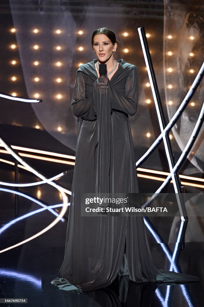Ellie Goulding performs with Dylan on stage during the EE BAFTA Film