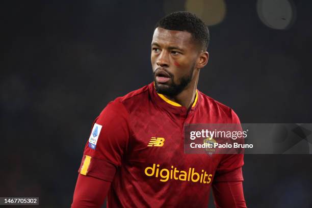 Georginio Wijnaldum of AS Roma looks on with a red mark on their face in support of the #UNROSSOALLAVIOLENZA - the WeWorld Violence Against Women...