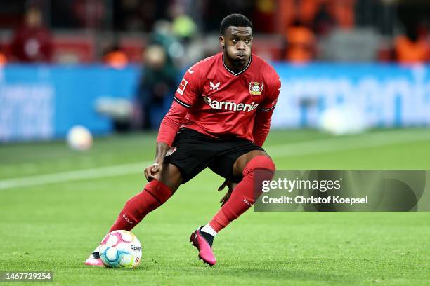 Callum Hudson-Odoi of Leverkusen runs with the ball during the Bundesliga match between Bayer 04 Leverkusen and 1. FSV Mainz 05 at BayArena on...