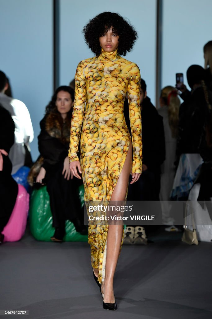 Christopher Kane - Runway - Fall/Winter 2023-2024