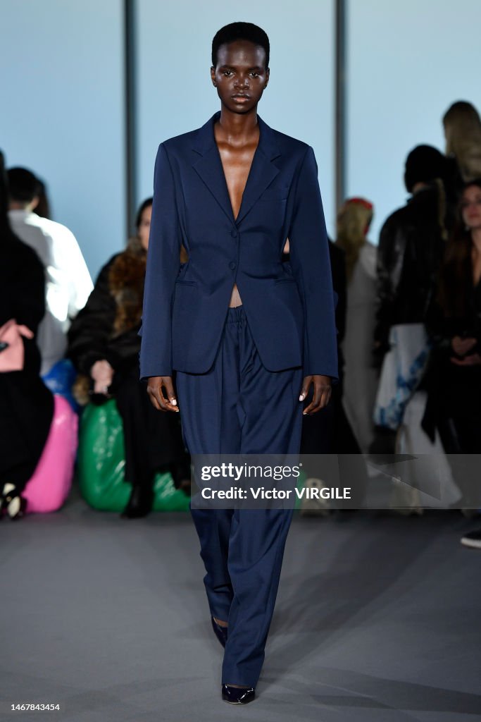 Christopher Kane - Runway - Fall/Winter 2023-2024