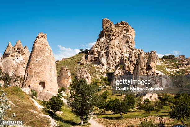 cave dwellings in goreme, cappadocia, turkey - rock formation stock pictures, royalty-free photos & images