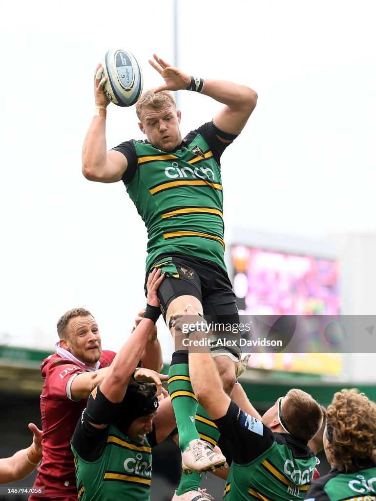 David Ribbans Rugby David Ribbans of Northampton Saints wins the ball in the lineout ...