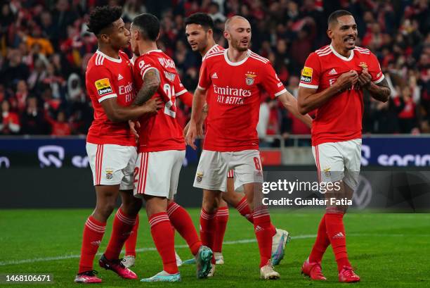 Gilberto of SL Benfica celebrates with teammates after scoring a goal during the Liga Portugal Bwin match between SL Benfica and Boavista FC at...