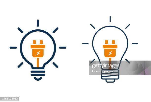 ilustraciones, imágenes clip art, dibujos animados e iconos de stock de lámpara eléctrica con icono de enchufe. - adaptor