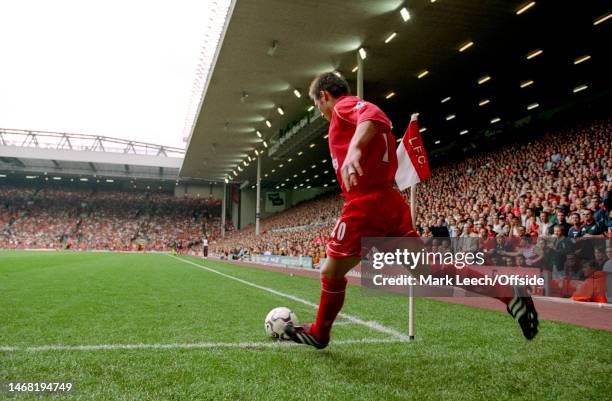 September 2000, Liverpool - FA Carling Premiership - Liverpool v Manchester City - Nick Barmby of Liverpool takes a corner-kick at Anfield.