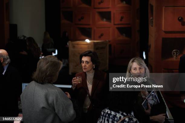 Several people in the space 'The biggest Dali and the smallest Dali', during the presentation of the sixth edition of the Salon d'Art Moderne , at...